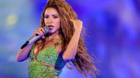 Shakira recrea su meme más icónico 29 años después como solo ella podía hacerlo