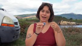 Sandra recorre España en una furgoneta de 2012 y desmonta el postureo vacacional de agosto: "No queda tan bien decir 'me he ido a Galicia' como 'me he ido a Bali'"