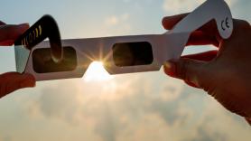 Retiran unas nuevas gafas para el eclipse: consulta todos los modelos afectados