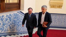 Todos los puntos de fricción entre Vivas y Marlaska: el presidente de Ceuta exige el retorno de los migrantes que quedan y que el Gobierno "desestime" solicitudes de asilo