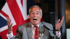 El ultranacionalista Farage regresa al parlamento británico tras ganar las elecciones locales en Clacton