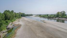 Las olas de calor y la sequía en Europa obliga a Suiza a abrir el grifo de sus lagos con el norte de Italia