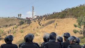 Marruecos dice que ha frustrado un intento de alcanzar Ceuta de cientos de migrantes subsaharianos