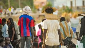 Bruselas avala el retorno a Marruecos de los menores migrantes no acompañados que permanezcan en Ceuta