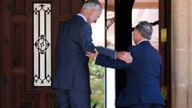 El Gobierno planteó al rey contactar con Mohamed VI por Ceuta: la Casa Real no la descarta