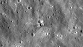 La NASA desvela las imágenes del cráter que dejó el cohete de SpaceX y Elon Musk que se estrelló en la Luna