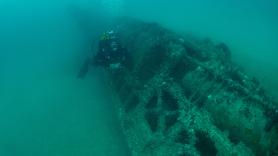 Encuentran tras 83 años hundido un submarino alemán de 12 metros de eslora en el mar Jónico, junto a una isla griega: es un antiguo buque de la Segunda Guerra Mundial