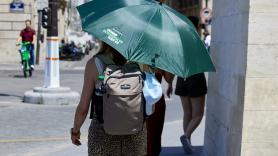 Hervé Mazurel, historiador: “Las olas de calor están desdibujando los límites entre lo tolerable y lo insoportable, y la forma en la que percibimos el verano”