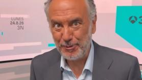 Roberto Brasero sorprende con cambio de 'look' a la vuelta de vacaciones y avisa de que no es lo único que cambia:"¡Qué barba-ridad!"