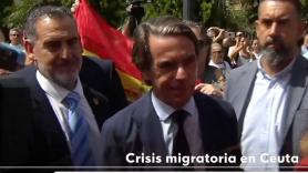Aznar llega a Ceuta y las cámaras captan lo que le recuerda un ceutí: va a ser lo más comentado del día