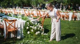 Todo un país dividido por una invitación de boda que explicita el precio del cubierto: "Esto ya me parece repugnante"