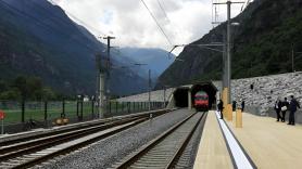 El túnel ferroviario más largo del mundo mide 57 kilómetros y discurre por los Alpes suizos: costó 12.000 millones de euros, pero 10 años después no cumple sus objetivos