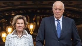 La amarga coincidencia con la muerte del rey Harald y la pérdida que asume Sonia de Noruega con la subida al trono de Haakon VIII