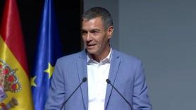 Llaman la atención las tres expresiones que usa Pedro Sánchez para dirigirse a los jóvenes: "No siempre les entiendo"