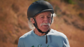 Lloyd, 91 años y skater desde los 65, sobre envejecer: "No son mitos, son hechos: la gente deja de hacer cosas"