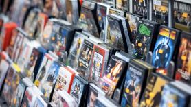 Compra un videoclub en su pueblo y cuenta sorprendido todo lo que había dentro