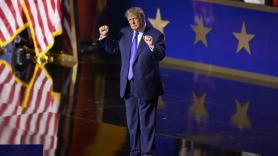 Trump promete 5.000 dólares a cada adulto estadounidense si los republicanos ganan las elecciones de noviembre