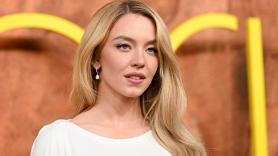 Sydney Sweeney, de nuevo en el centro de la polémica por posar desnuda para promocionar apuestas deportivas