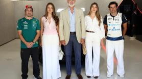 Las fotos de Felipe VI con Leonor y Sofía en la F1 en Madring: sin la reina Letizia y con Fernando Alonso y Carlos Sainz de anfitriones