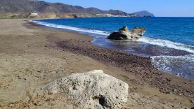 La "otra España vaciada" está frente al mar: "¿Quién vive ahí? ¿Por qué está siempre cerrado?"