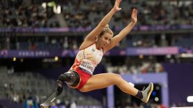 La atleta paralímpica Desirée Vila da LA respuesta al polémico anuncio de Sydney Sweeney