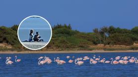 Dos turistas que fueron rescatadas tras colarse en una zona protegida con estanques de lodo desatan la indignación en Cerdeña: "No todo vale por el turismo"