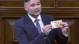 Gabriel Rufián señala a los culpables del desahucio de Maricarmen "con nombres y apellidos"