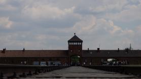 Una turista británica se queja de los precios de Auschwitz y los usuarios le responden: "No olvidemos dónde estamos"
