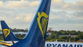 Las Azores pierden 400.000 pasajeros de Ryanair mientras los aviones militares de EEUU ganan protagonismo: “Menos turistas y más militares”