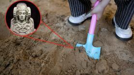 En 1897 un niño de 14 años cavando en una finca de Elche dio con un busto de piedra: Francia lo compró por 4.000 francos y tardó 44 años en devolverlo