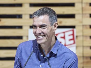El presidente del Gobierno, Pedro Sánchez, este domingo.