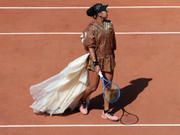 Naomi Osaka, en su partido de segunda ronda este jueves en Roland Garros
