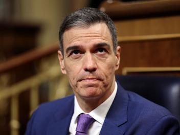Pedro Sánchez, con gesto serio en el Congreso