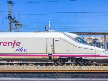 Imagen de archivo de un AVE de Renfe.