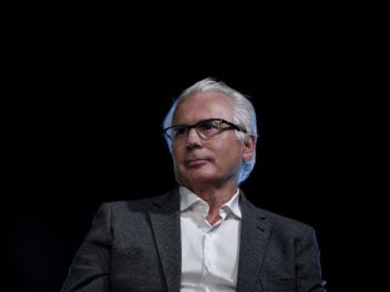 El juez Baltasar Garzón, durante la presentación de su libro "La encrucijada: Ideas y valores frente a la indiferencia", el 13 de diciembre de 2021, en Madrid.