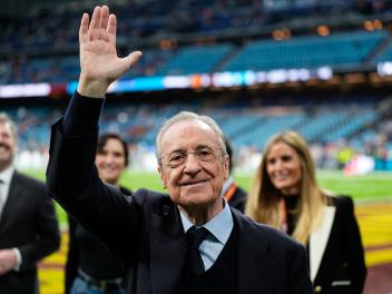 Florentino Pérez en el estadio