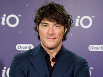 MADRID, SPAIN - OCTOBER 26: Chef Jordi Cruz attends the presentation of the new Oral-B products by Jordi Cruz at WOW Concept on October 26, 2022 in Madrid, Spain. (Photo by Carlos Alvarez/Getty Images)