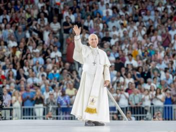 El papa León XIV en el Bernabeu.