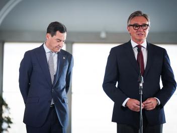Juanma Moreno y Manuel Gavira.