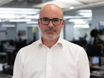 Francisco Martín, delegado del Gobierno en la Comunidad de Madrid, durante su entrevista con El HuffPost