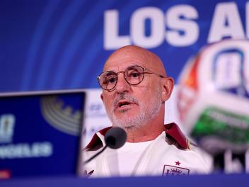 INGLEWOOD, CALIFORNIA - JULY 09: Luis de la Fuente, Head Coach of Spain, attends a press conference ahead of the FIFA World Cup 2026 Quarter Final match at Los Angeles Stadium on July 09, 2026 in Inglewood, California. (Photo by Alex Pantling - FIFA/FIFA via Getty Images)