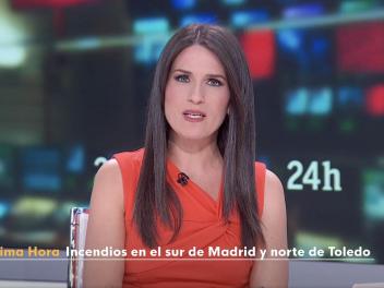 Captura de pantalla de la emisión del canal 24H este viernes sobre el incendio en Villa del Prado.