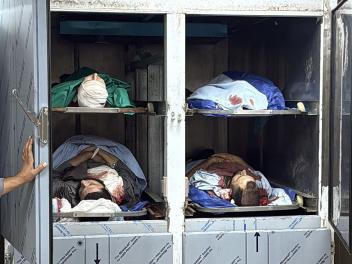 Los cuerpos de palestinos asesinados por israelíes durante una incursión en la ciudad de Tell, en la morgue del Hospital de Nablus (Cisjordania), el 24 de julio de 2026.