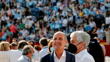 Camps reaparece en la plaza de toros de Valencia: "Veo el mismo ambiente que hace diez años"
