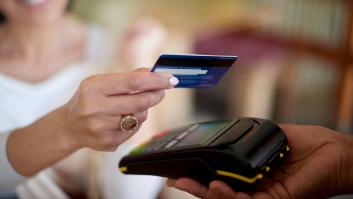 CaixaBank lanza un serio aviso a todos los que pagan con tarjeta