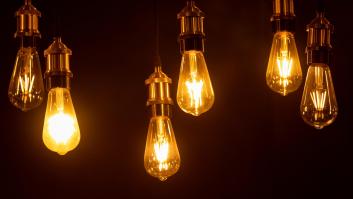 El precio de la luz este lunes 27 de marzo se triplica: la franja más barata pasa de 0 euros a 50