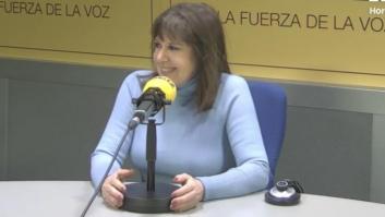 Todo se descontrola cuando Aimar Bretos le pregunta a Loles León: "¿Cómo es un pollón alicantino?"