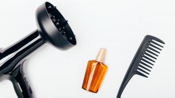 Encuentra en TikTok un truco para rizarse mejor el pelo y la gente alucina con el resultado