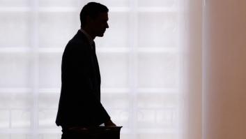 El enésimo manual de resistencia de Sánchez: retrato de un "superviviente" acostumbrado a jugar al límite