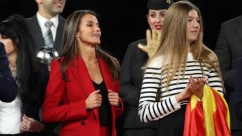 Reprocha a los monarcas de su país que no hagan lo que Letizia y la infanta Sofía en el Mundial